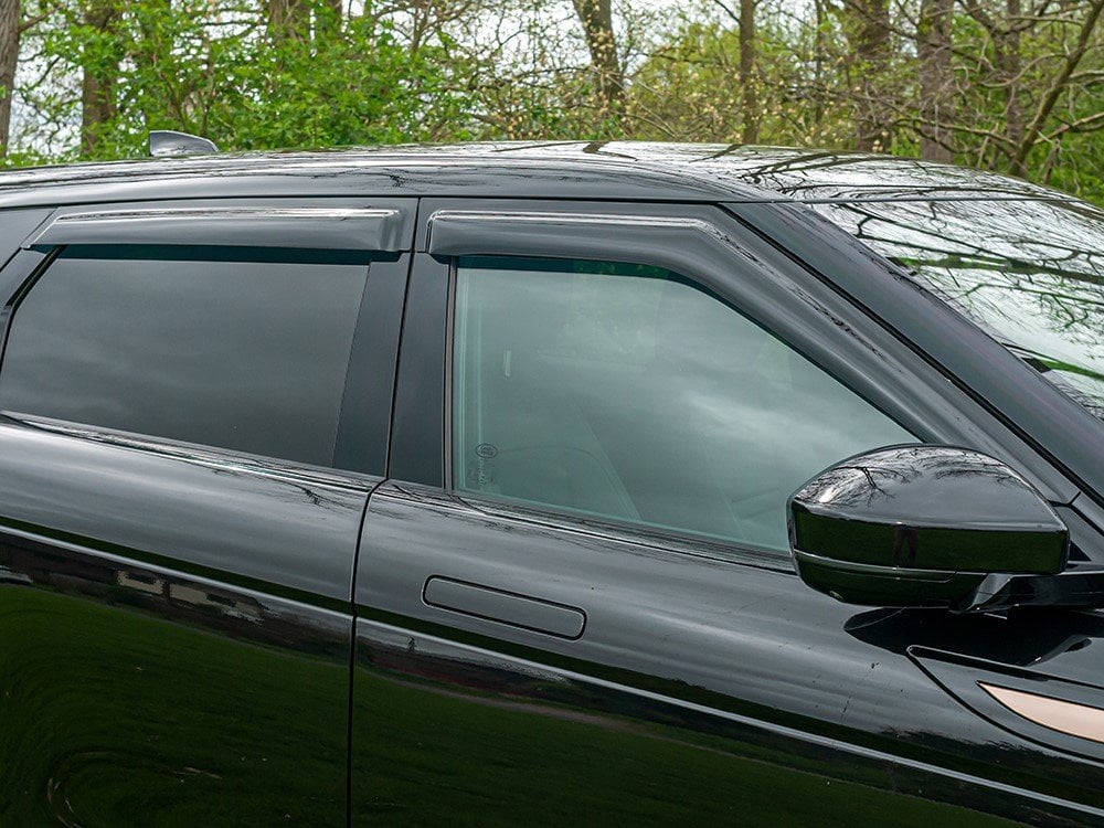 DA6677 Cam Rüzgarlığı Range Rover Evoque