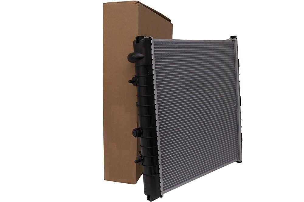 PCC106940 Radyatör Kale V8 P38 Range Rover